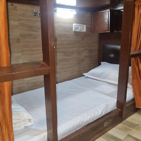Unibed Dormitory مومباي المظهر الخارجي الصورة