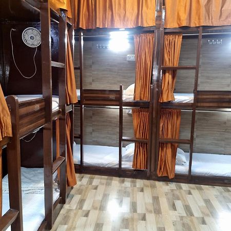 Unibed Dormitory مومباي المظهر الخارجي الصورة