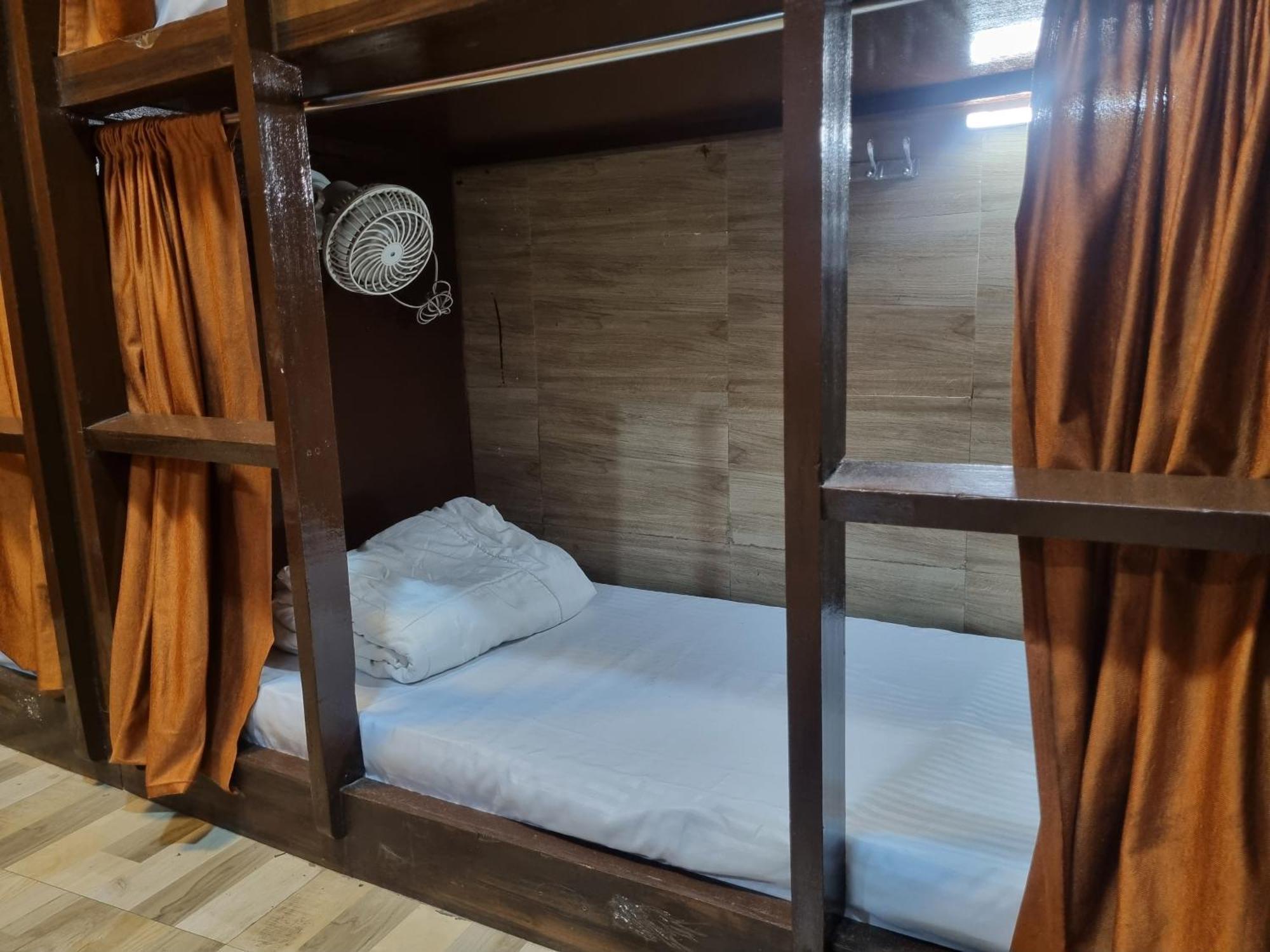Unibed Dormitory مومباي المظهر الخارجي الصورة